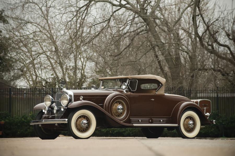  Cadillac V16 Roadster by Fleetwood 1931 года  (фото 1 из 12)